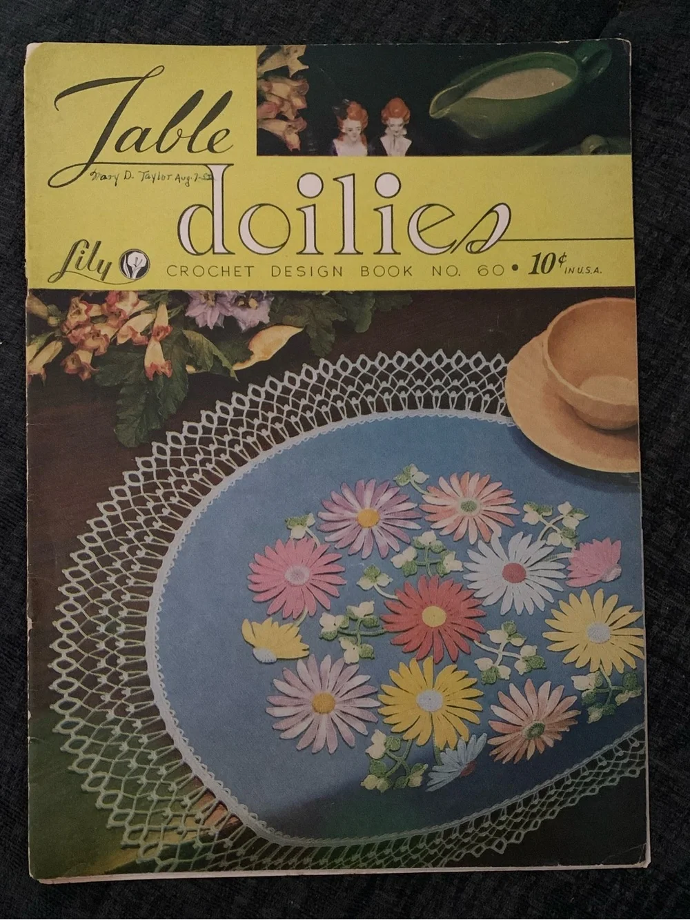 Lot of 3 Vintage Crochet Doilies & Flower Edgings Pattern Booklets
